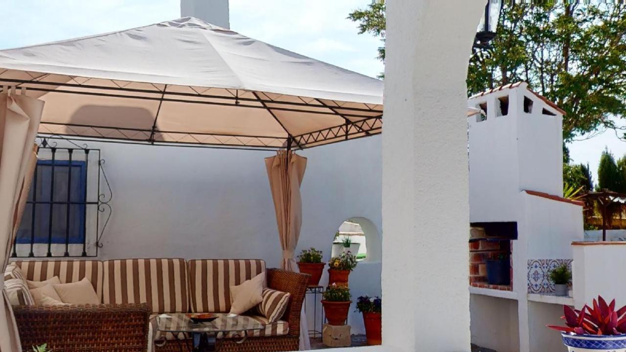 مبيت وإفطار Caniles Casa Lucia المظهر الخارجي الصورة