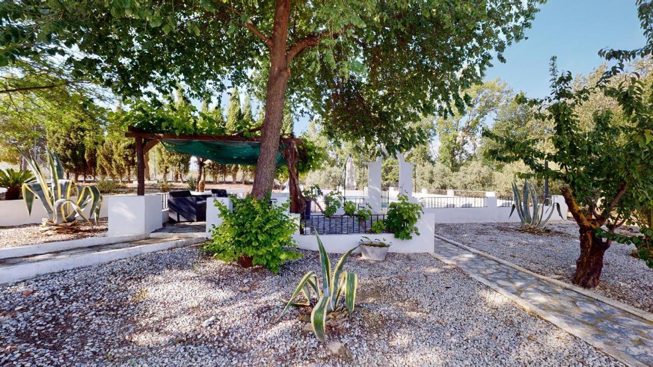 مبيت وإفطار Caniles Casa Lucia المظهر الخارجي الصورة
